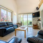 Au Paradis 6+2 Pers Rendeux