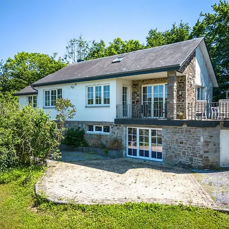 Au Paradis 6+2 Pers ロンドゥー