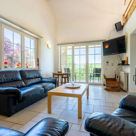 Au Paradis 6+2 Pers Rendeux