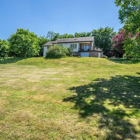 Au Paradis 6+2 Pers ヴィラ *